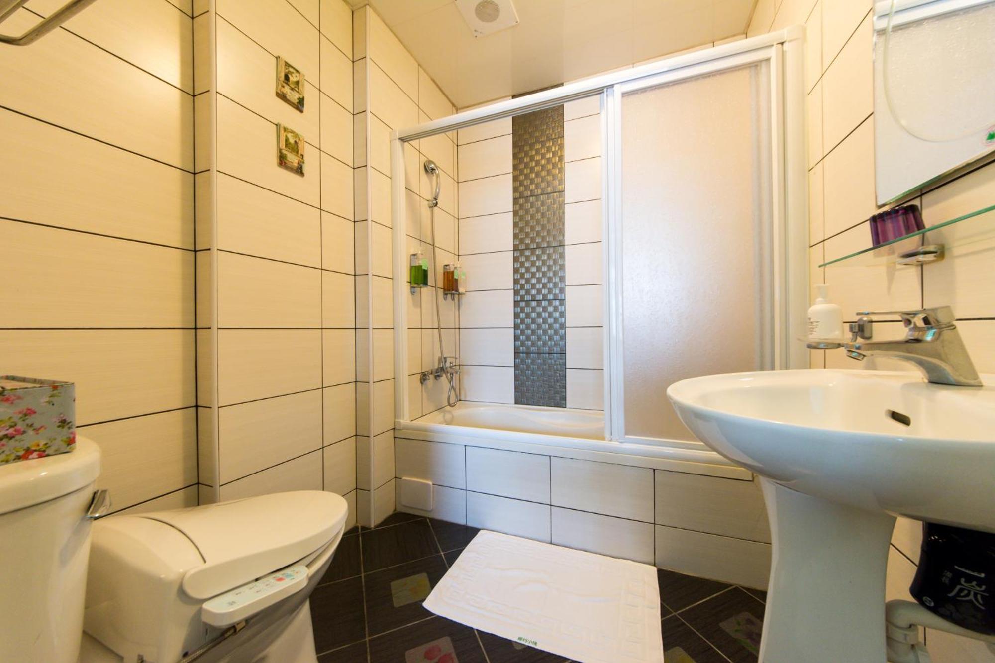 British Country Inn B&B Luodong Bilik gambar